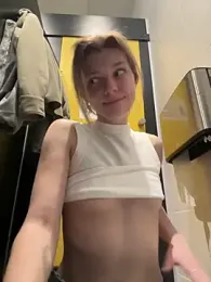 ValenciaShock — Stripchat recorded stream image, 28.04.2026 07:10
