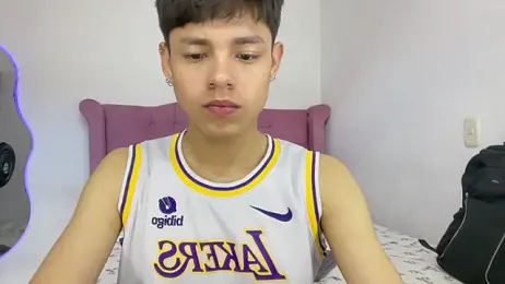 Andy_Belier23 — Stripchat recorded stream image, 28.04.2026 15:10