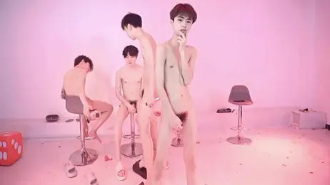 Woshididimen- — Stripchat recorded stream image, 29.04.2026 13:00