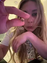 skyemorgan01 — Stripchat recorded stream image, 29.04.2026 21:30