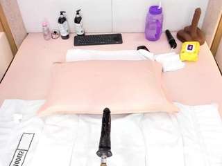 katty-lorenz — Camsoda recorded stream image, 29.04.2026 22:50