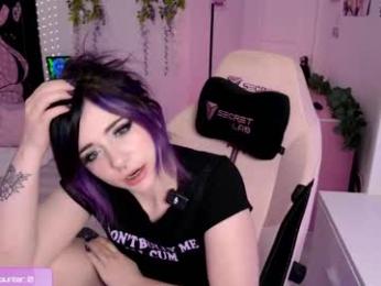 crimsonkitten — Chaturbate recorded stream image, 30.04.2026 00:30
