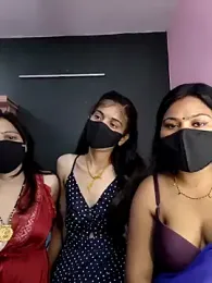 cutee__crazy — Stripchat recorded stream image, 30.04.2026 14:00