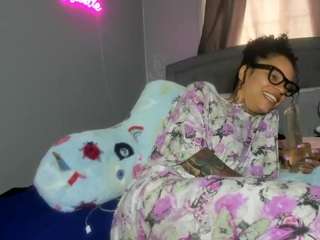 charlie3x215 — Camsoda recorded stream image, 30.04.2026 18:10