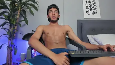 Tylerffoxx — Stripchat recorded stream image, 30.04.2026 21:10