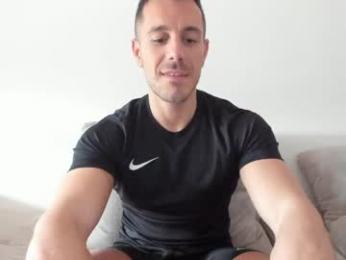 roberto4ever — Chaturbate recorded stream image, 01.05.2026 05:30