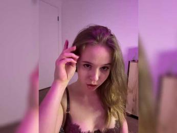 mariaaa-1 — Bongacams recorded stream image, 01.05.2026 20:50