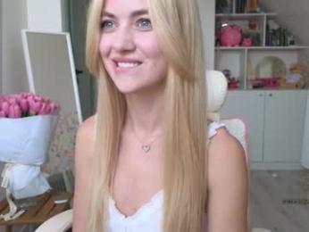 brilliantvictoria — Chaturbate recorded stream screenshot (09 Mar 2025)