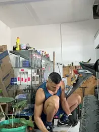 Paul22cm- — Stripchat recorded stream image, 02.05.2026 13:20