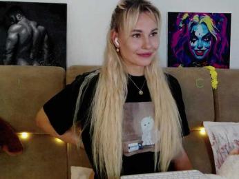 Kocmoc_Katerina — Bongacams recorded stream image, 02.05.2026 18:30