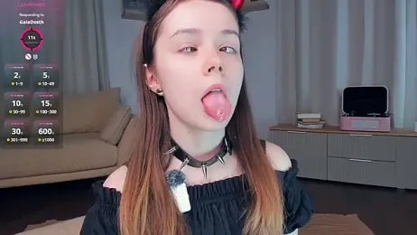 DominikaElis — Stripchat recorded stream image, 02.05.2026 19:50