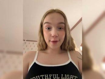 MimiMila — Bongacams recorded stream image, 03.05.2026 15:20