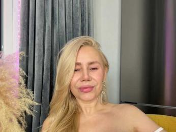 OAO_Sofi — Bongacams recorded stream image, 03.05.2026 20:40