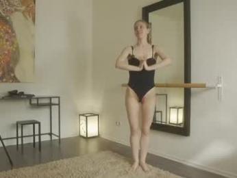 hotchillylovers — Chaturbate recorded stream image, 04.05.2026 10:30