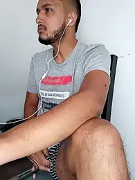 mosmar_20 — Stripchat recorded stream image, 04.05.2026 18:00