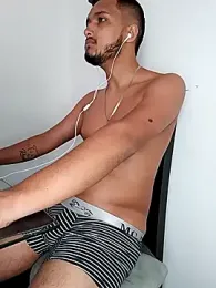 mosmar_20 — Stripchat recorded stream image, 04.05.2026 18:00