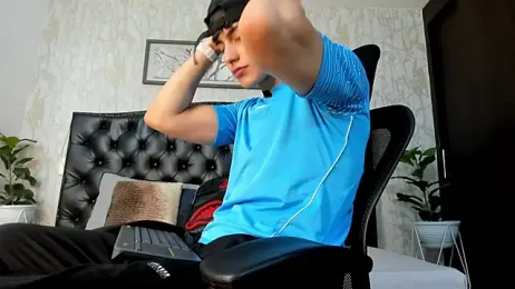 Lander_Cruz — Stripchat recorded stream image, 04.05.2026 20:50
