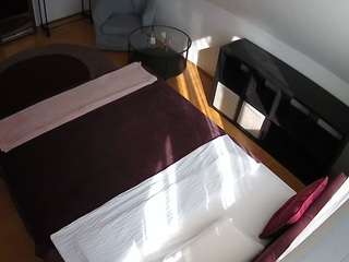 voyeurcam-julmodels-whitebed-2 — Camsoda recorded stream image, 05.05.2026 14:10