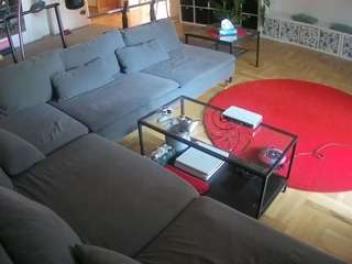 voyeurcam-julmodels-living-3 — Camsoda recorded stream image, 06.05.2026 13:40
