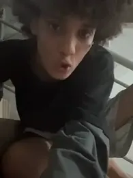 Max_Rain — Stripchat recorded stream image, 09.05.2026 00:20