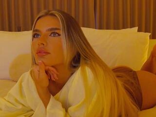 Anais A — Flirt4free recorded stream image, 09.05.2026 06:20