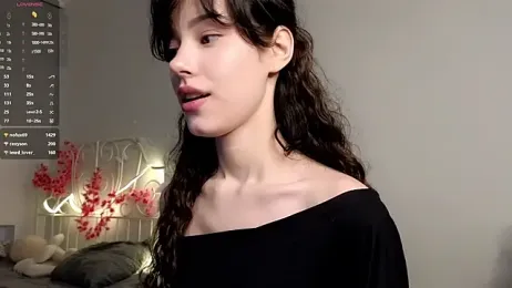 glamourr — Stripchat recorded stream image, 09.05.2026 12:00