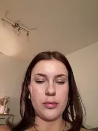 MaribelRiver — Stripchat recorded stream image, 09.05.2026 21:10
