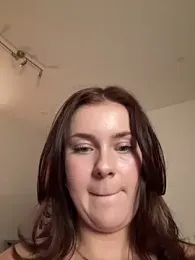 MaribelRiver — Stripchat recorded stream image, 09.05.2026 21:10