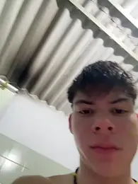 Handsome_boys69 — Stripchat recorded stream image, 10.05.2026 02:50