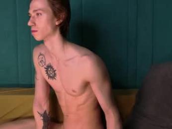velvet_power — Chaturbate recorded stream image, 10.05.2026 04:30