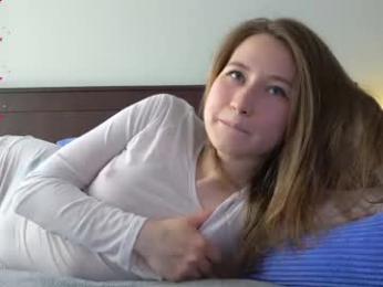 _feli_ — Chaturbate recorded stream image, 11.05.2026 16:30