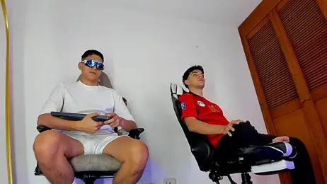 sotooliver3 — Stripchat recorded stream image, 11.05.2026 20:20
