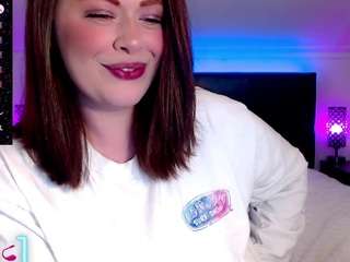 crystalcream — Camsoda recorded stream image, 12.05.2026 17:50