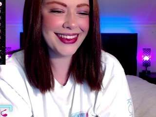 crystalcream — Camsoda recorded stream image, 12.05.2026 17:50