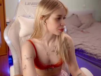 ho1yh01e — Chaturbate recorded stream image, 12.05.2026 19:10