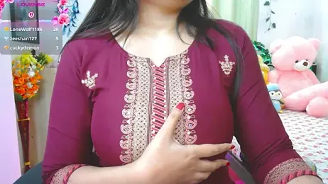 thyAnvi — Stripchat recorded stream image, 13.05.2026 17:40