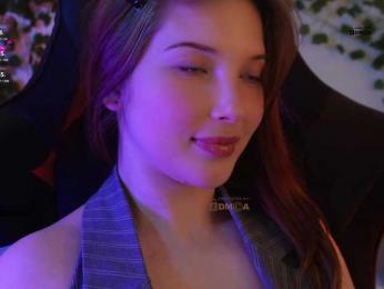 _Q_ — Bongacams recorded stream image, 13.05.2026 19:30
