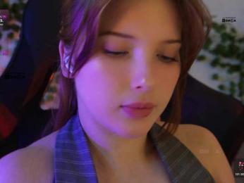 _Q_ — Bongacams recorded stream image, 13.05.2026 19:30
