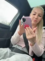 NewLale — Stripchat recorded stream image, 14.05.2026 02:20