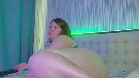 RubyValen — Stripchat recorded stream image, 14.05.2026 01:10
