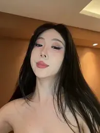 AYW-21 — Stripchat recorded stream image, 14.05.2026 13:40