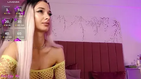PinkySparks — Stripchat recorded stream image, 14.05.2026 19:40