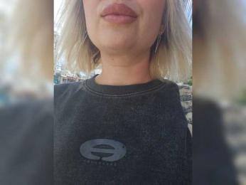 Minni____Mia — Bongacams recorded stream image, 15.05.2026 02:50