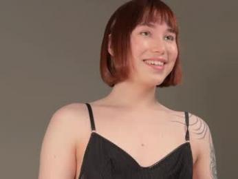 melodyxlove — Chaturbate recorded stream image, 15.05.2026 06:10