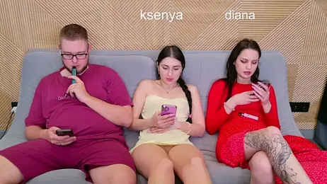 Ksenny — Stripchat recorded stream image, 15.05.2026 06:30