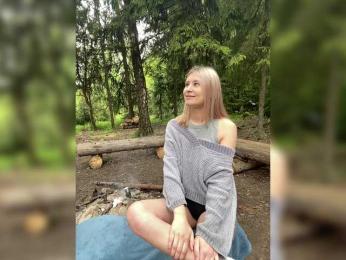 _Magic_ — Bongacams recorded stream image, 15.05.2026 08:40