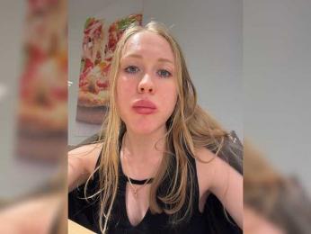 LiiBaby — Bongacams recorded stream image, 15.05.2026 10:50