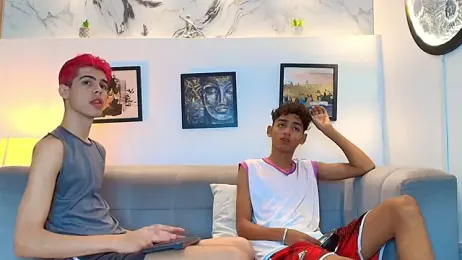 TWINKS_FRIENDS — Stripchat recorded stream image, 15.05.2026 13:20