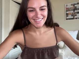 graciesmith27 — Camsoda recorded stream image, 15.05.2026 16:40