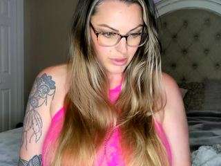 kennasavage — Camsoda recorded stream image, 15.05.2026 17:40